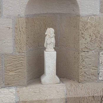 Conociendo nuestro patrimonio Puerta y foso de Santiago