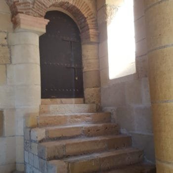 Conociendo nuestro patrimonio Puerta y foso de Santiago