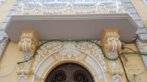 Decoración puerta de entrada