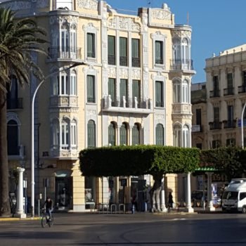 Fachada a Plaza de España