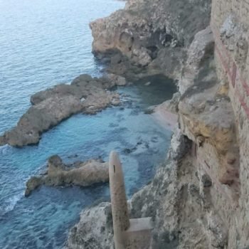 Muralla y Cala de Trápana