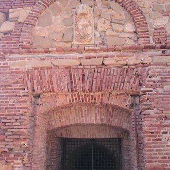 Puerta de acceso al baluarte. 03