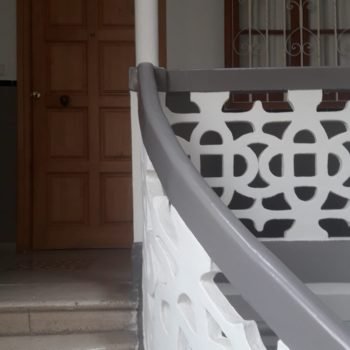 Detalle decoración escalera. Fotografía Chelo Ortiz