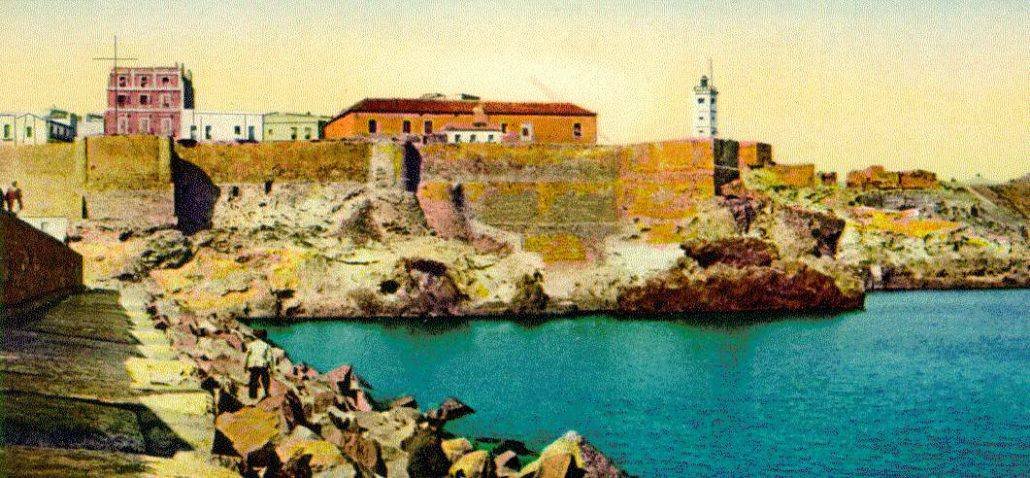 Panorámica antigua de la ciudadela con la Casa Ferrer a la izquierda
