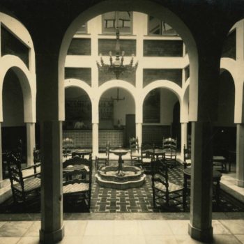 Antiguo Hotel Rusadir. Patio interior.Fotografía AGML
