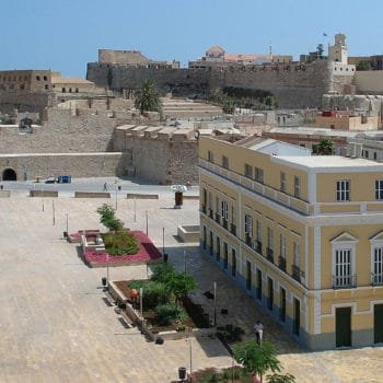 Plaza Culturas 2005