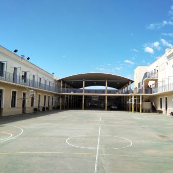 Colegio La Salle El Carmen. Patio. Fotografía Carmen Carmargo