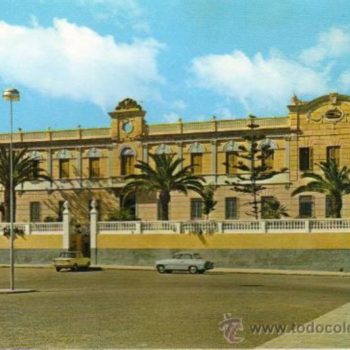 Colegio La Salle El Carmen. Postal antigua. Todocolección